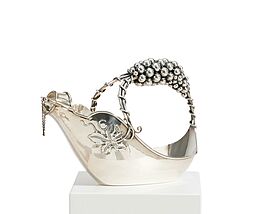 Meister - Flaschenhalter mit Weintraube, 81826-15, Van Ham Kunstauktionen