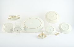 KPM - Service Kurland mit Golddekor, 81940-1, Van Ham Kunstauktionen