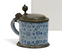 Presumably Nuremberg - Kleiner Deckelhumpen mit Voegelesdekor, 80743-14, Van Ham Kunstauktionen