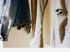 Wolfgang Tillmans - blue jacket grey jeans, 58363-17, Van Ham Kunstauktionen