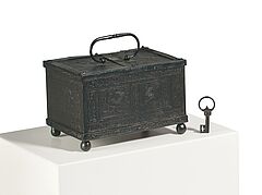 Sueddeutschland - Rechteckige Schatulle mit Vogeldekor, 80896-9, Van Ham Kunstauktionen