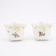 Meissen - Paar Cachepots mit Bluetendekor, 80246-11, Van Ham Kunstauktionen