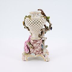 Meissen - Potpourrivase 'Allegorie des Geschmacks', 81836-1, Van Ham Kunstauktionen