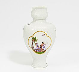 Meissen - Vase mit Chinoiserien, 65856-16, Van Ham Kunstauktionen