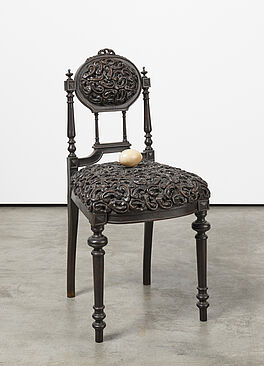 Les deux Garcons - Stuhl mit Ei, 76000-556, Van Ham Kunstauktionen