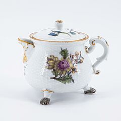 Meissen - Cremetopf mit feinen Holzschnittblumen, 76446-1, Van Ham Kunstauktionen