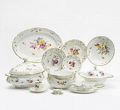 Meissen - Speiseservice Blumendekor, 54904-12, Van Ham Kunstauktionen