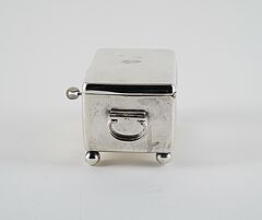 Josef B Gedlitzka  Soehne - Rechteckige Zuckerdose auf Kugelfuessen, 76373-3, Van Ham Kunstauktionen