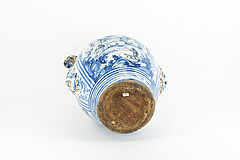 Paar grosse Vasen mit figuerlichen Handhaben, 75767-1, Van Ham Kunstauktionen