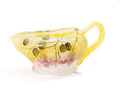 Daum Freres - Kleine Sauciere mit Seenlandschaft und Tannenzapfendekor, 54987-48, Van Ham Kunstauktionen