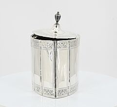 Benjamin Mountigue  William Fountain  Daniel Pontifex - Ovale George III Teedose und gefusste Zuckerschale, 73453-5, Van Ham Kunstauktionen