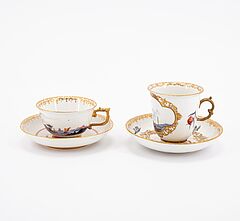 Meissen - Zwei Tassen mit Untertassen eine kleine Kanne mit Kauffahrtei- und Landschaftsszenen, 76821-51, Van Ham Kunstauktionen