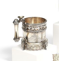 St Petersburg - Teeglashalter mit ornamental durchbrochenem Stand, 80769-18, Van Ham Kunstauktionen