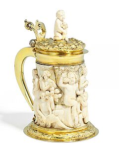 Nuernberg - Elfenbeinhumpen mit Darstellung der Lebensalter als Bacchanal, 62040-51, Van Ham Kunstauktionen