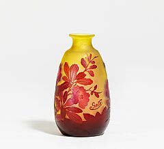 Emile Galle - Kleine Vase mit bluehenden Zweigen, 69475-4, Van Ham Kunstauktionen