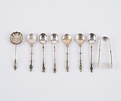 Verschiedene Herkunft - 4 Sets von je 6 kleinen Kaffeeloeffeln je mit Zuckerzange einmal mit Zuckerloeffel, 77291-10, Van Ham Kunstauktionen