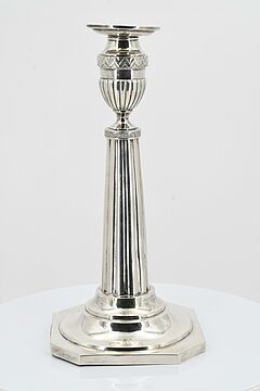 Joseph Christoph Deppenbrock - Paar grosse Leuchter mit kanneliertem Schaft, 73377-1, Van Ham Kunstauktionen