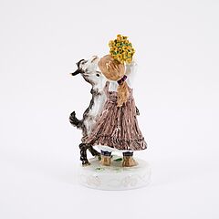 Meissen - Maedchen mit Ziege, 81597-22, Van Ham Kunstauktionen