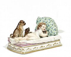 Meissen - Kind auf Kanapee mit Hunden, 56585-3, Van Ham Kunstauktionen