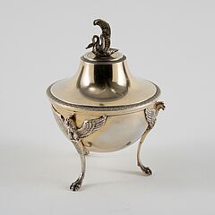 Paris - Gefusste Konfektdose Stil Empire mit Schwanenzier, 76269-2, Van Ham Kunstauktionen