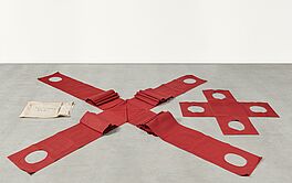 Franz Erhard Walther - Politisches Objekt Kreuz Verbindungsform, 82049-4, Van Ham Kunstauktionen