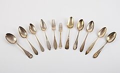 Neun Speiselöffel und zwei Speisegabeln, 81418-6, Van Ham Kunstauktionen