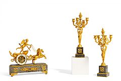 Frankreich - Praechtige Pendule und ein Paar Girandolen Aux Amours, 81546-15, Van Ham Kunstauktionen