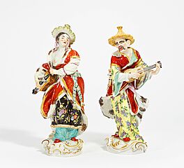 Meissen - Malabar mit Gitarre und Malabarin mit Drehleier, 73671-1, Van Ham Kunstauktionen