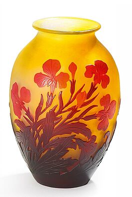 Emile Galle - Kleine Vase mit floralem Dekor, 58051-63, Van Ham Kunstauktionen