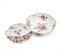 Meissen - Ovale Schale mit Blumendekor amp Blattschale mit Kakiemondekor, 76821-238, Van Ham Kunstauktionen