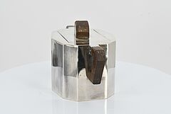 Wohl Belgien - Fuenfteiliges Art Deco Kaffee- und Teeservice mit facettiertem Korpus, 73549-19, Van Ham Kunstauktionen