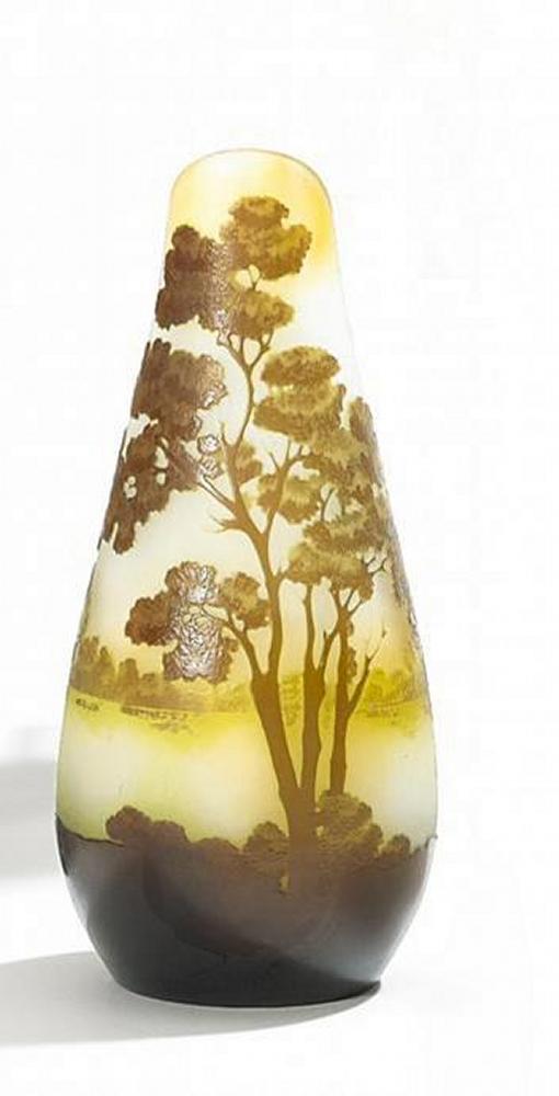 Emile Galle - Kleine Vase mit Auenlandschaft, 52111-27, Van Ham Kunstauktionen