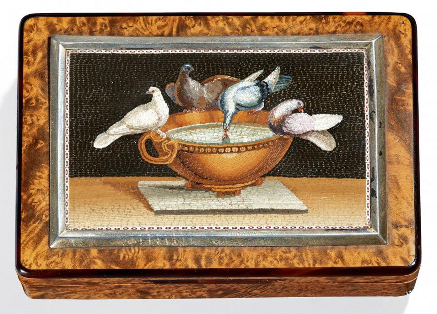 Tabatière mit Mikromosaik und Spielwerk 28313-494815, Auktion 50 Los 1489, Van Ham Europäisches Kunstgewerbe